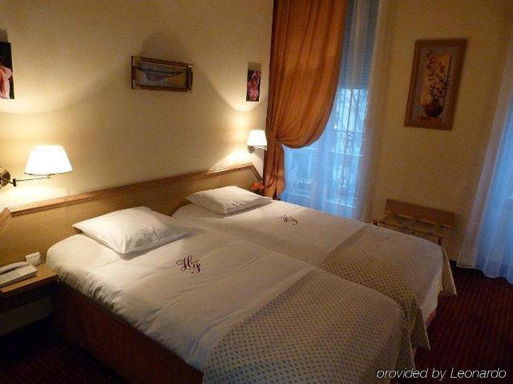 Hôtel Foch Lyon Kamer foto