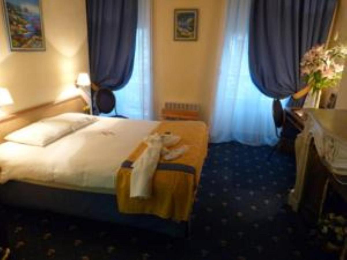 Hôtel Foch Lyon Kamer foto